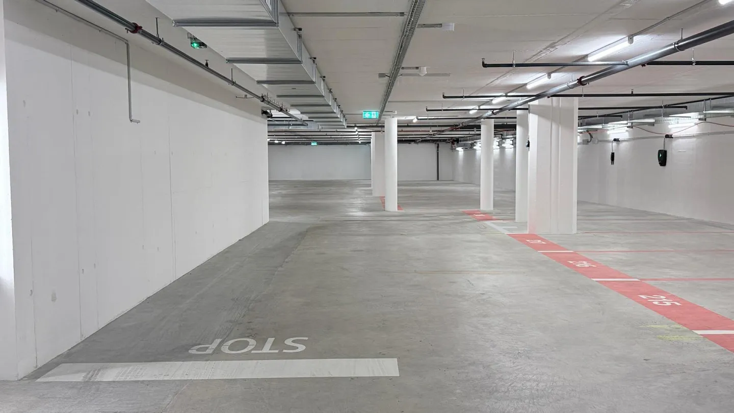 Votre place de parking à la gare de Glattbrugg - Photo 5 sur 5