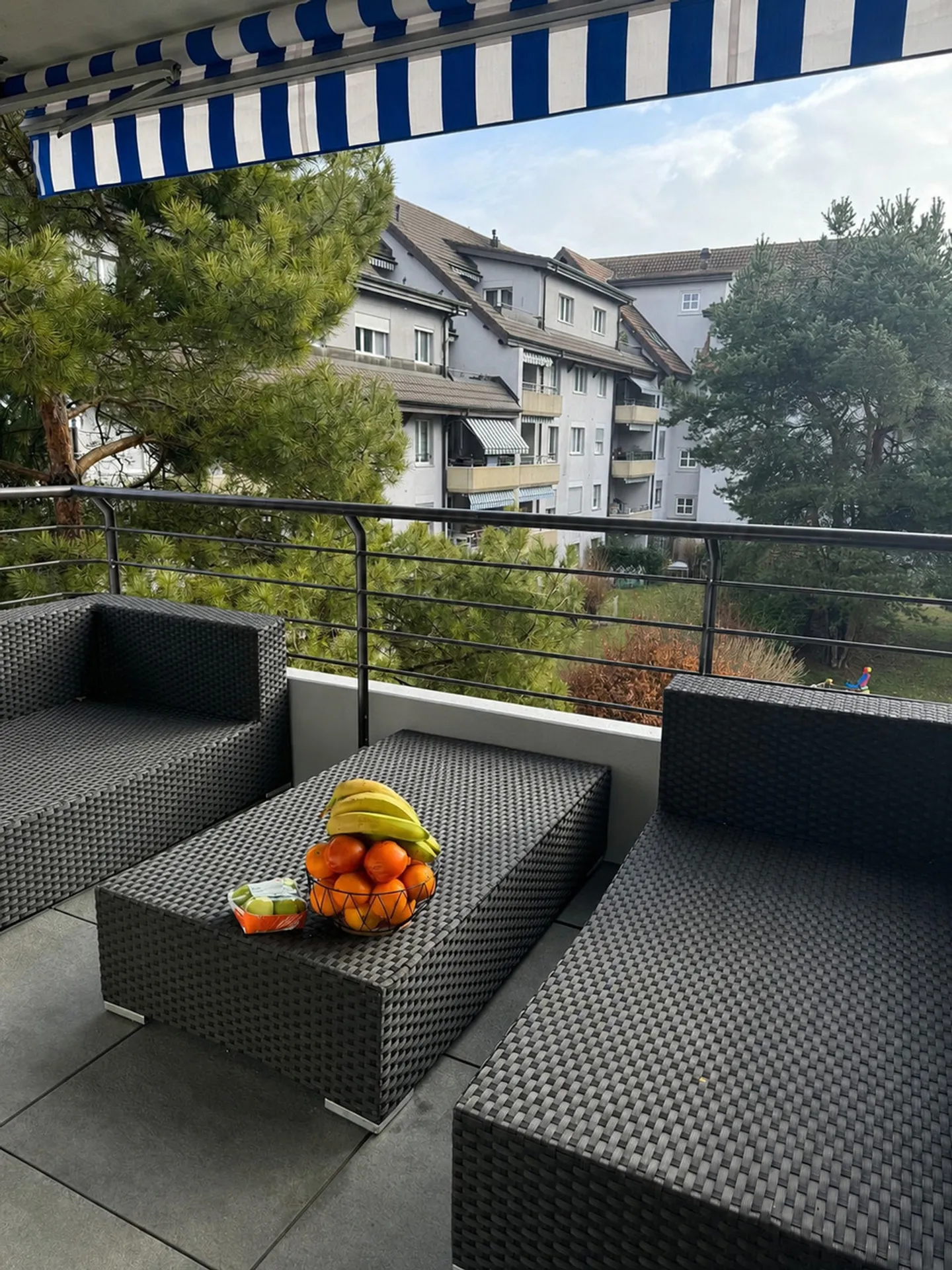 Ideal location - spacious and quiet - Photo 7 of 9