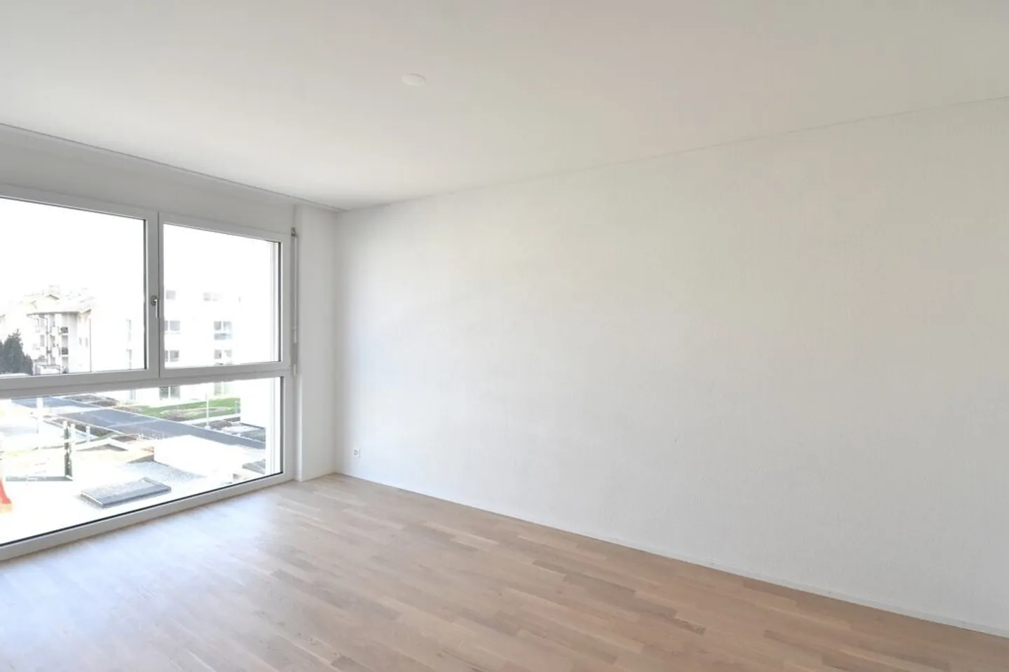 Appartement 2.5 pièces - Foto 3 von 5