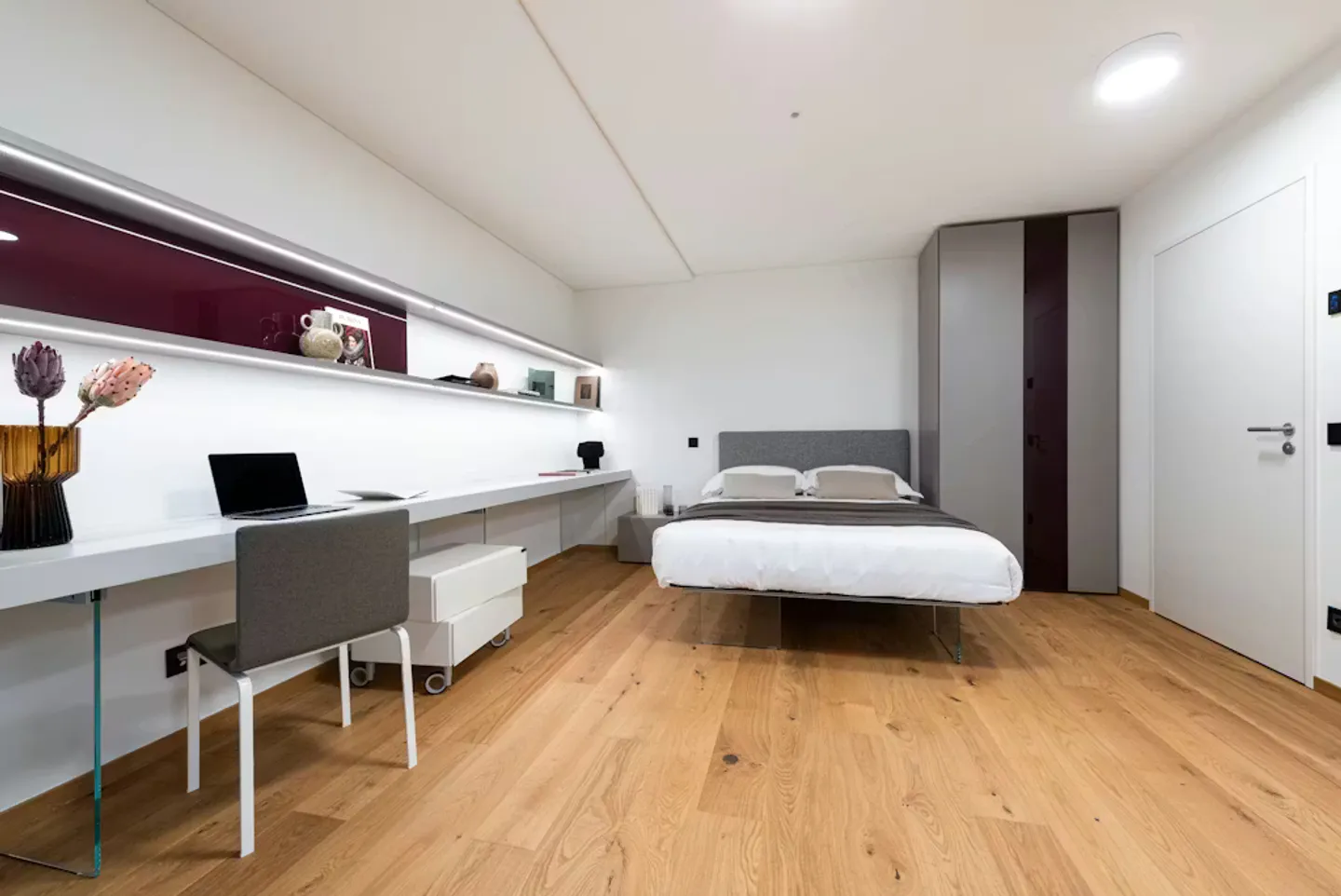 Charming Chalet in Stabio - Photo 2 of 10