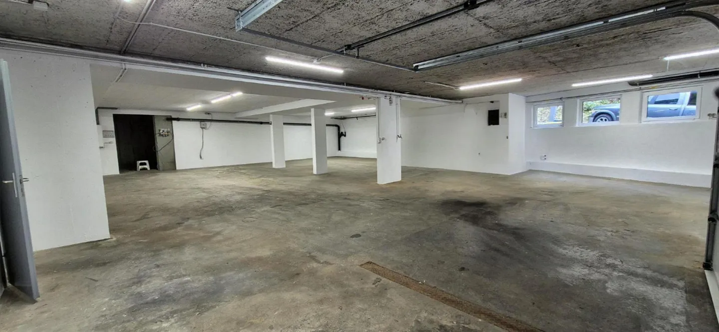 Espace Commercial Polyvalent - Photo 1 sur 10