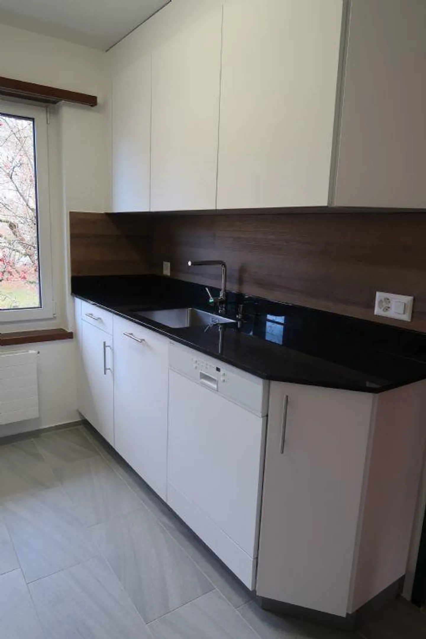 APPARTAMENTO ACCOGLIENTE - Foto 4 di 9