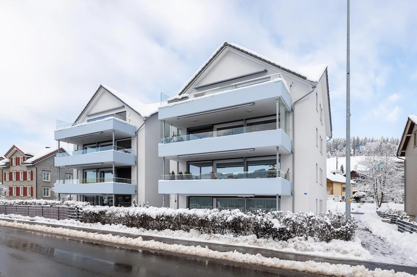 Moderne 4.5 Zimmer Wohnung - Foto 3 von 11