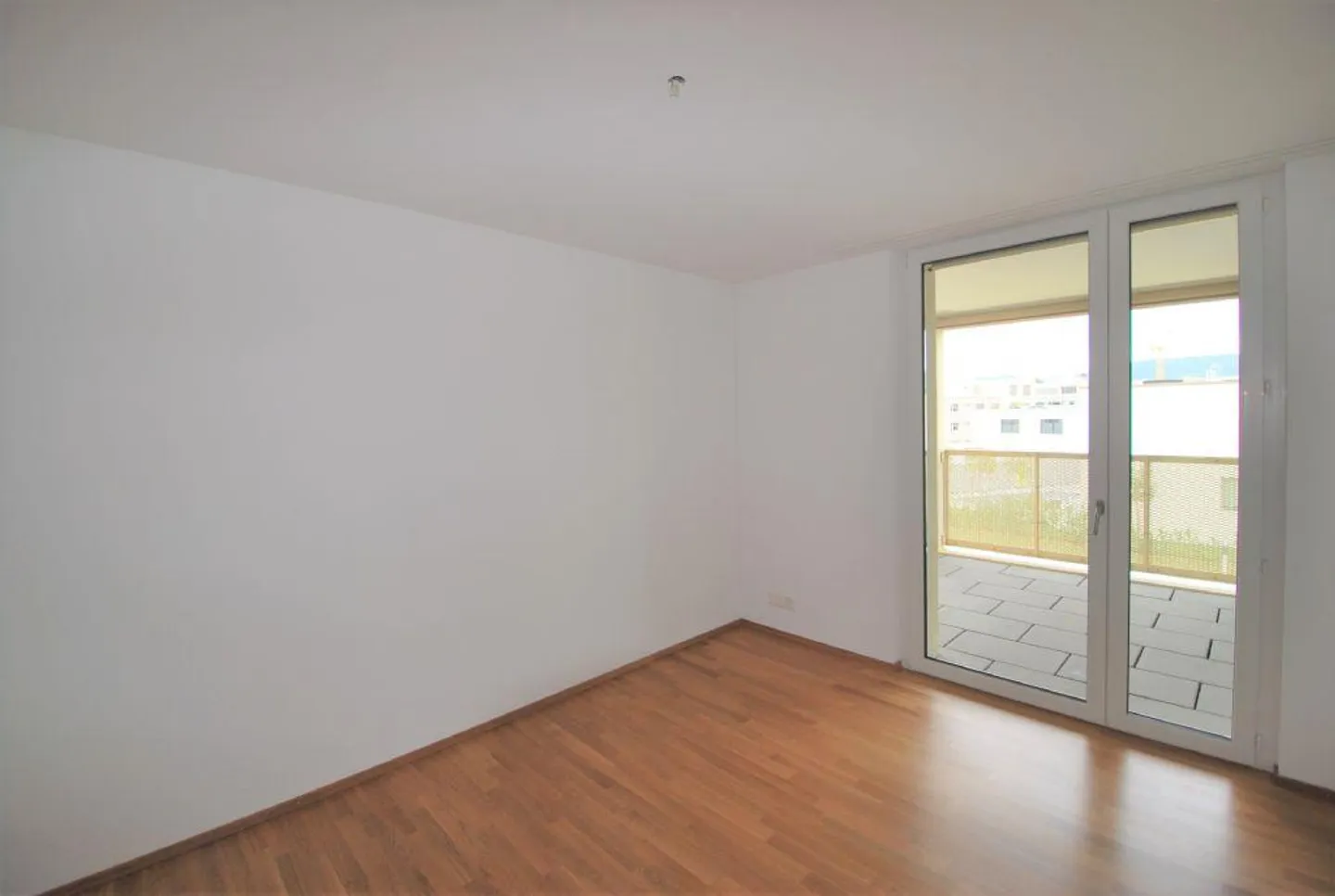 ENSOLEILLÉ | MODERNE | CALME - Photo 7 sur 9