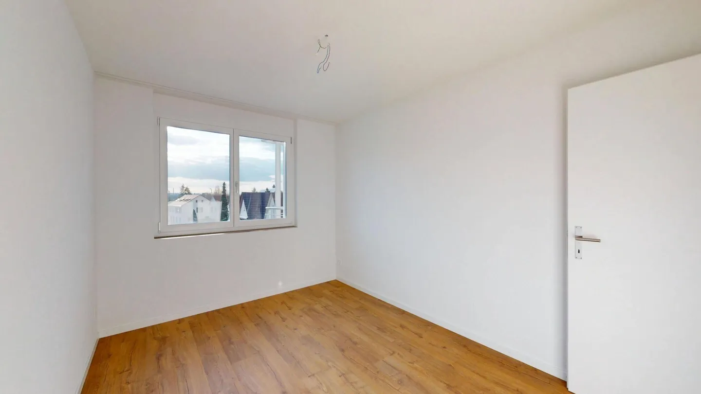 Appartamento moderno di 3,5 locali con terrazza di 27 m² - Foto 6 di 10