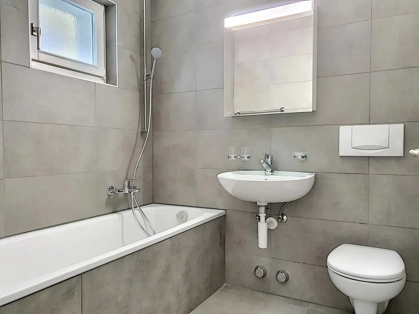 Renovated Apartment in Sion - Photo 4 of 8