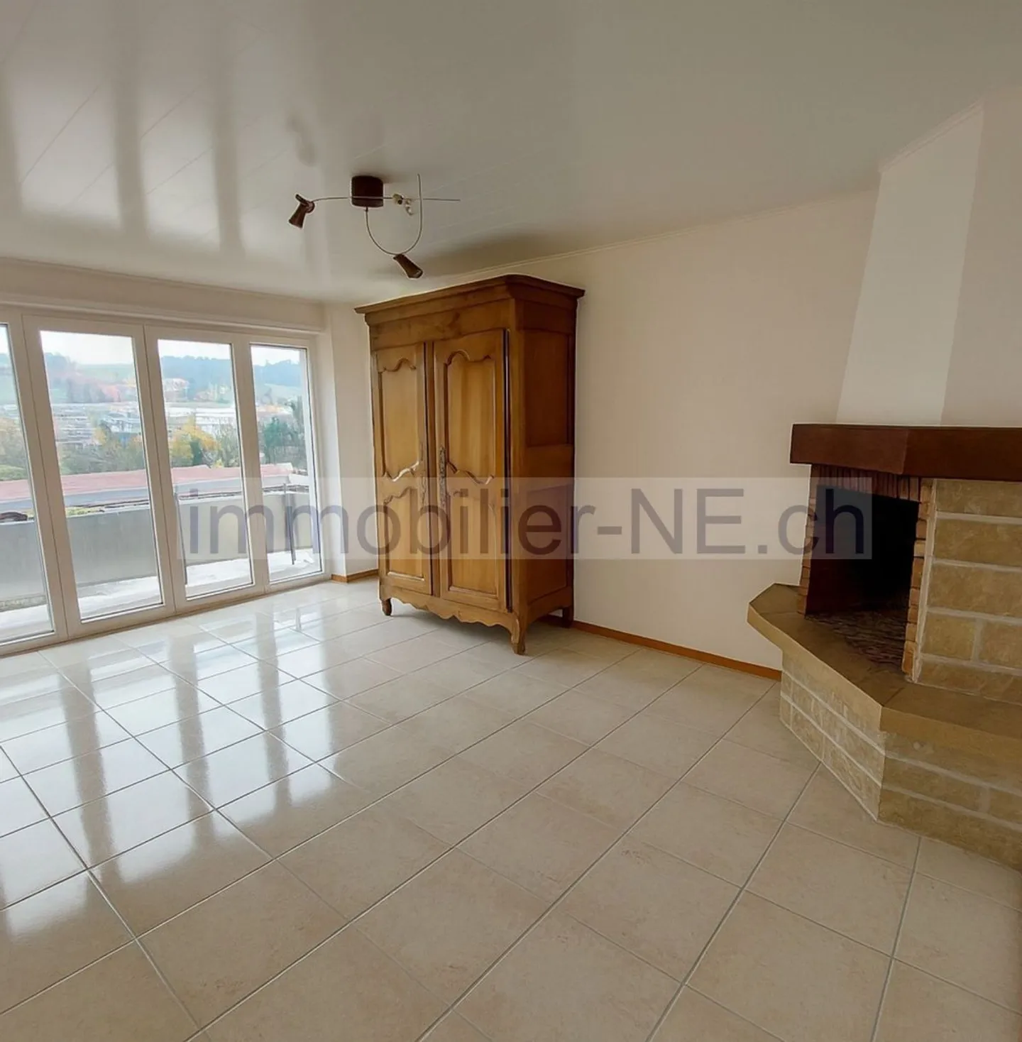 Apartment for sale - Photo 1 of 8