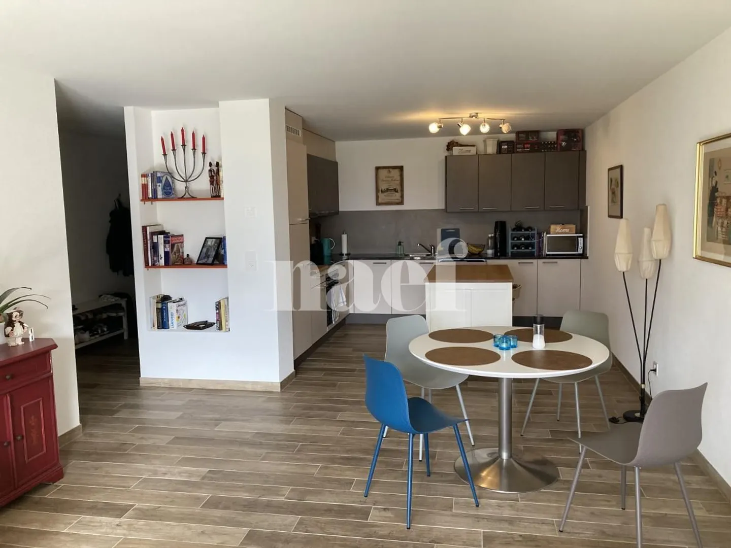 3.5 Room Apartment - Photo 2 of 5