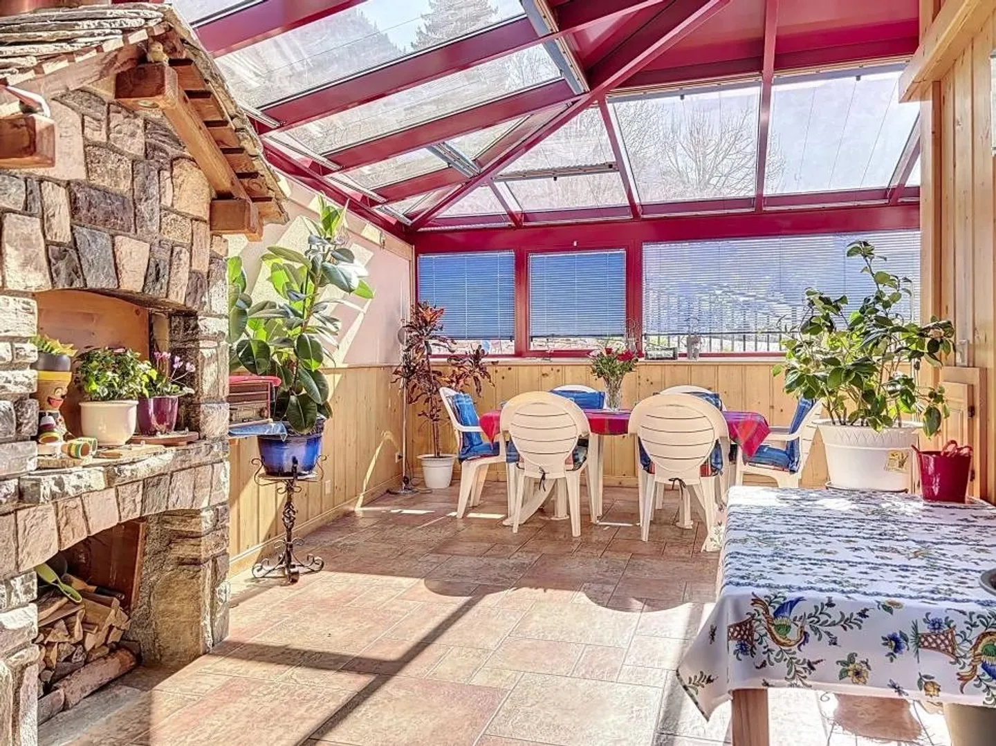 Villa con molto fascino - Foto 2 di 10