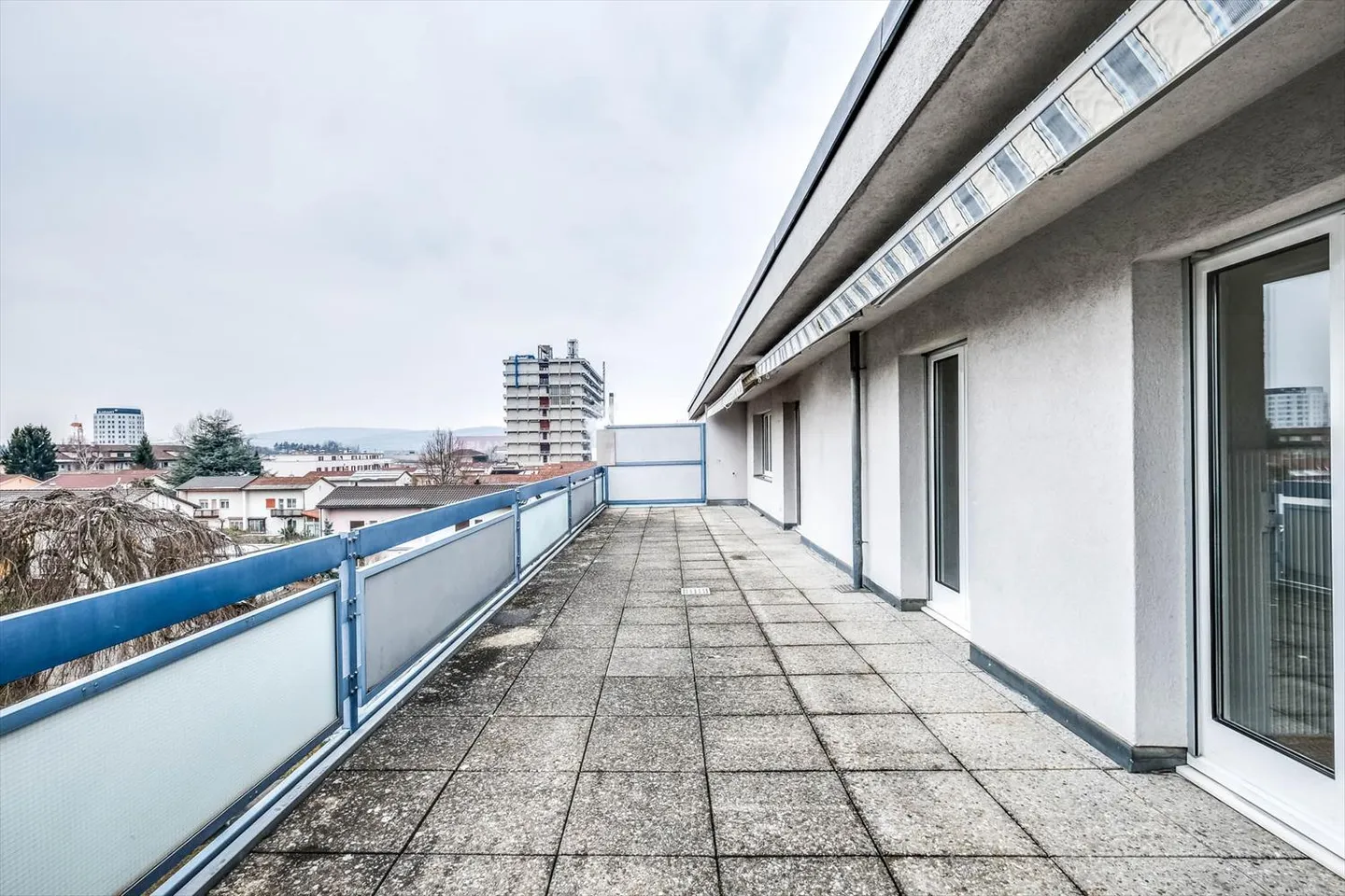 Wohnung mieten - Foto 3 von 11