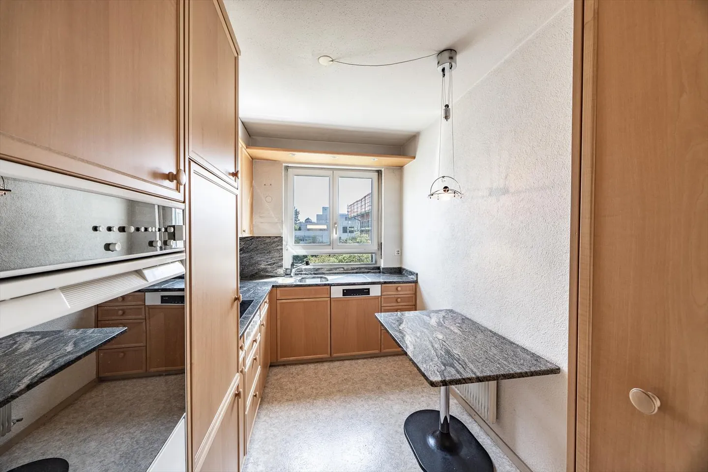 4-room apartment - Photo 4 of 9