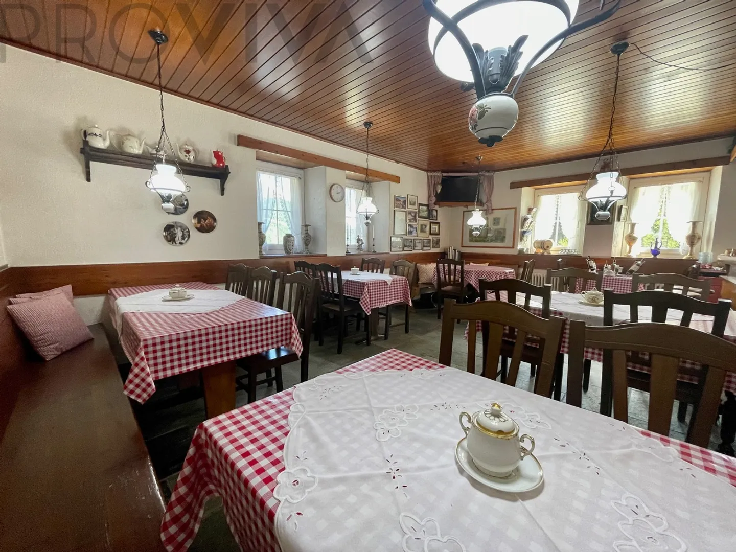 Historisches Gasthaus - Ferienresidenz: wohnen, investieren, verdienen - Foto 3 von 7