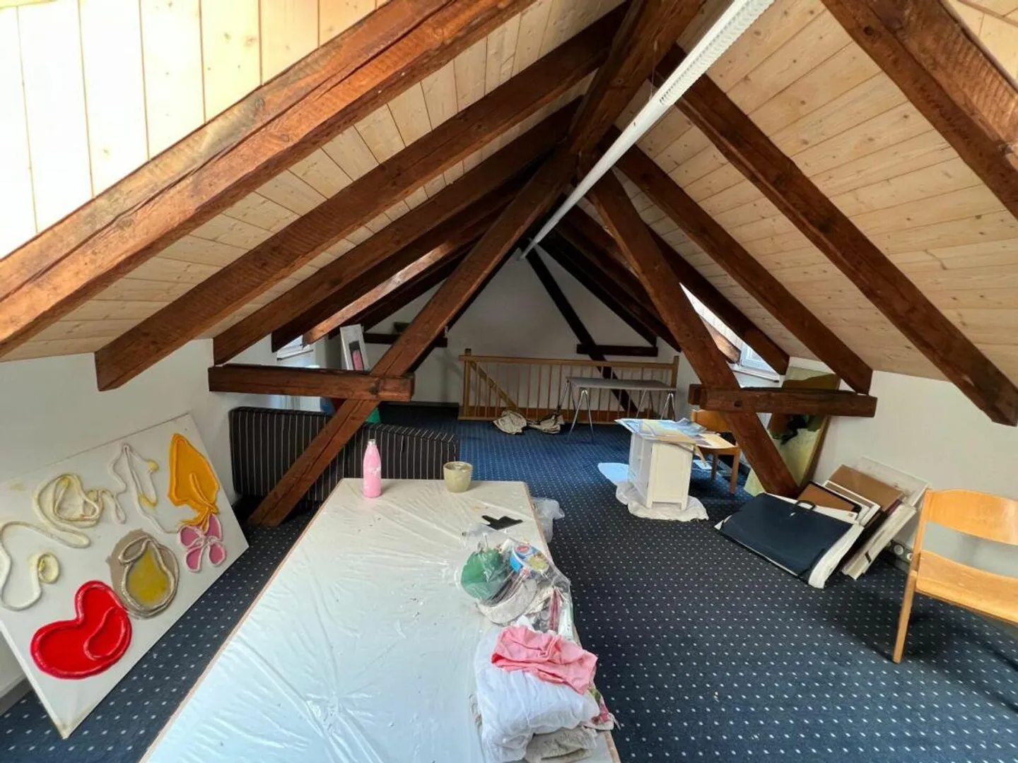 Vielseitiges Büro/Praxis/Atelier in mitten der Schaffhauser Altstadt - Photo 2 of 8