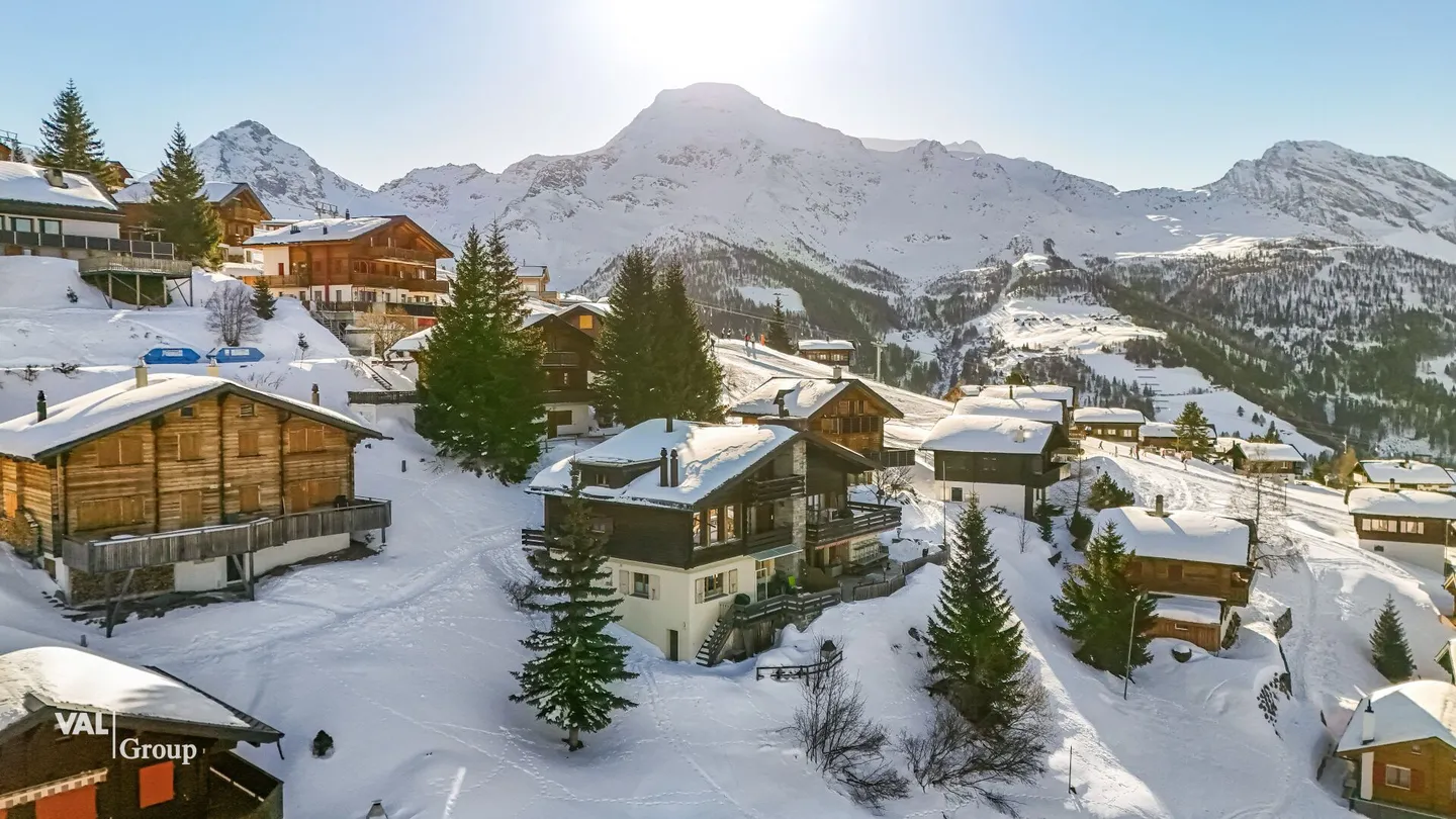 Ski In/Ski Out et Paradis d'Été : Vivre Là Où La Nature Appelle - Photo 2 sur 27