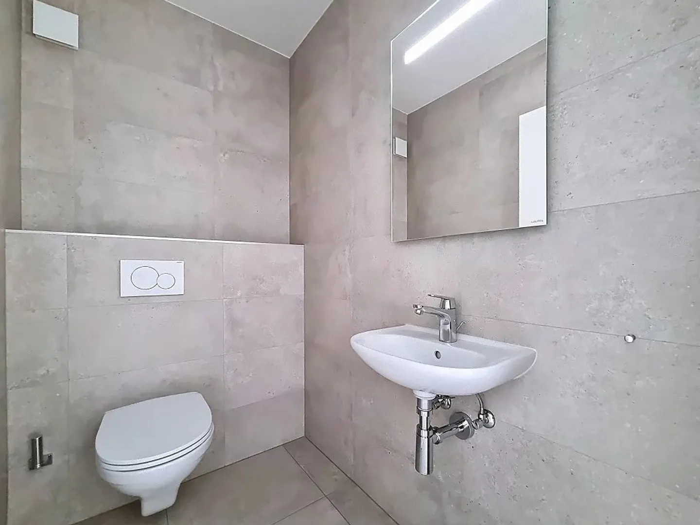 Renovated Apartment in Sion - Photo 8 of 10