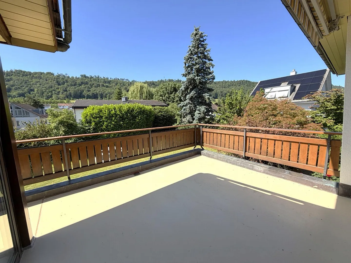 Living like in a single-family home with modern expansion standard - Photo 1 of 10