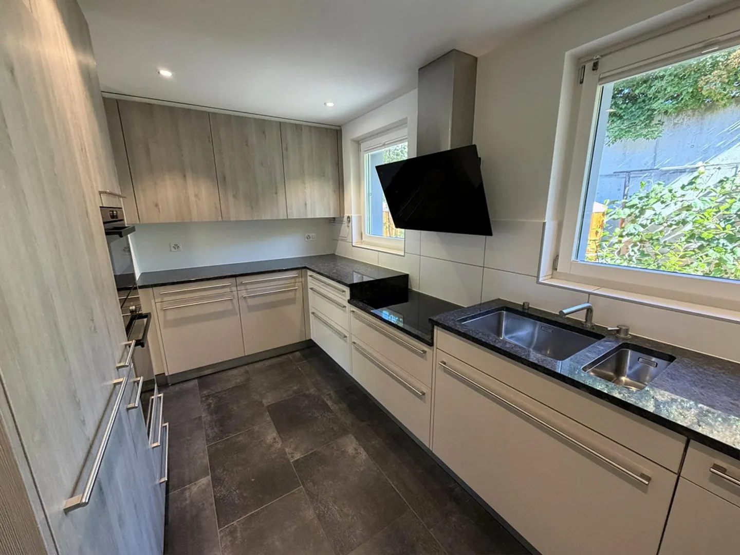 Living like in a single-family home with modern expansion standard - Photo 3 of 10