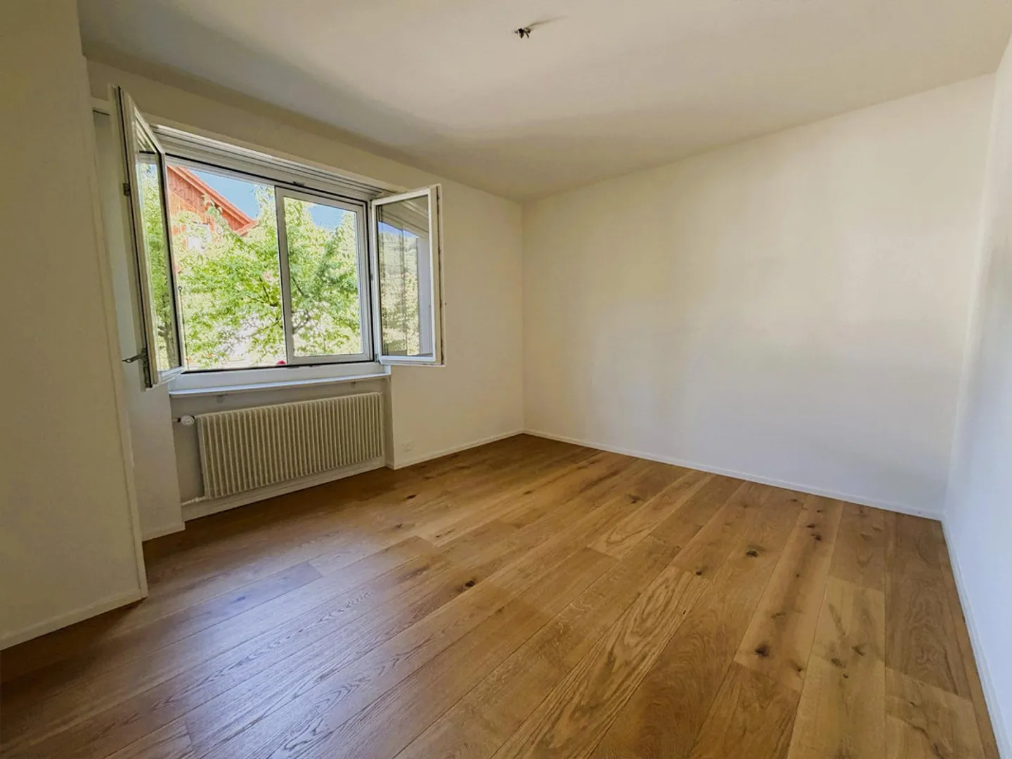 Living like in a single-family home with modern expansion standard - Photo 7 of 10