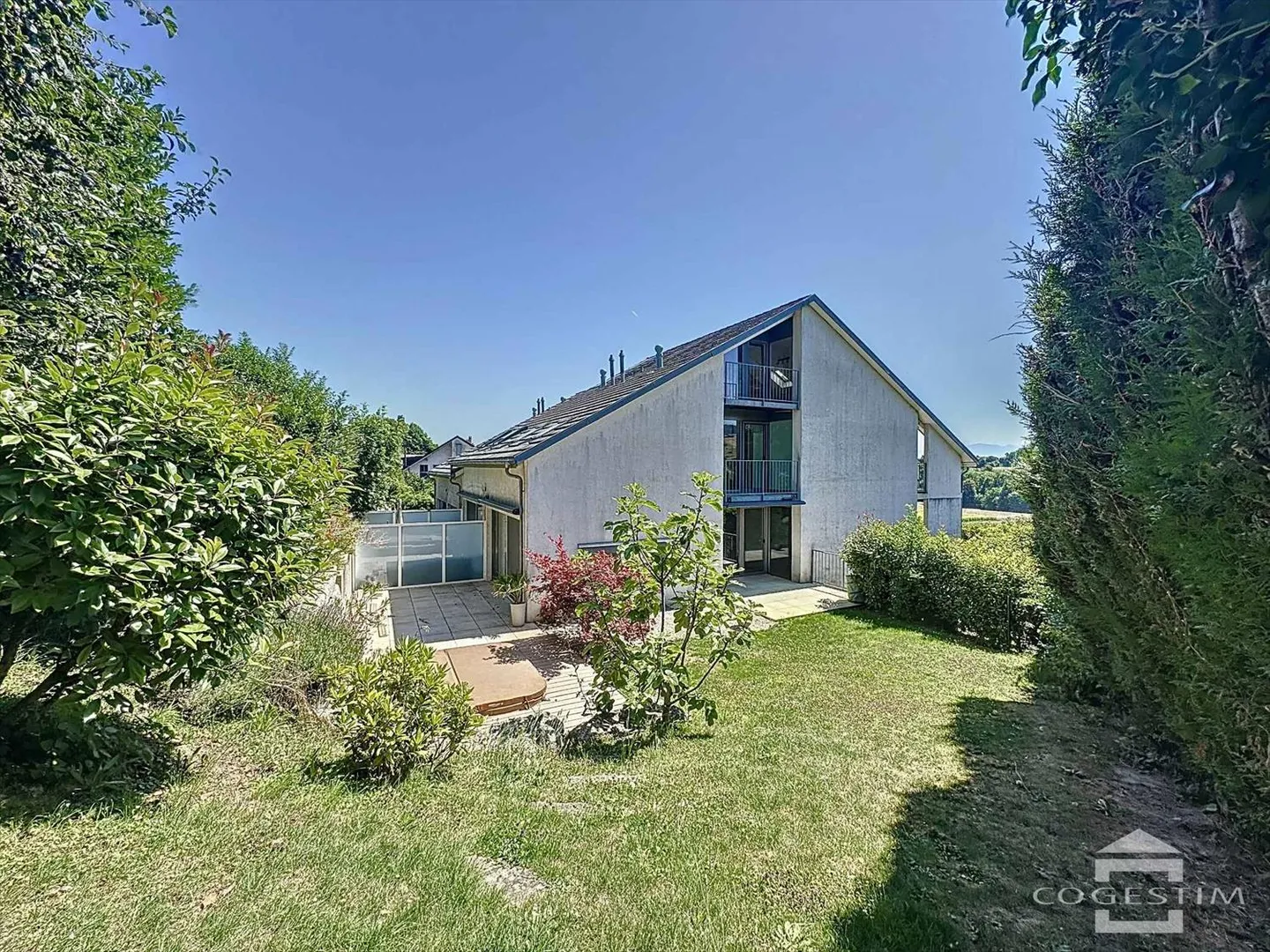 Terraced House 5.5 Rooms - Photo 1 of 13