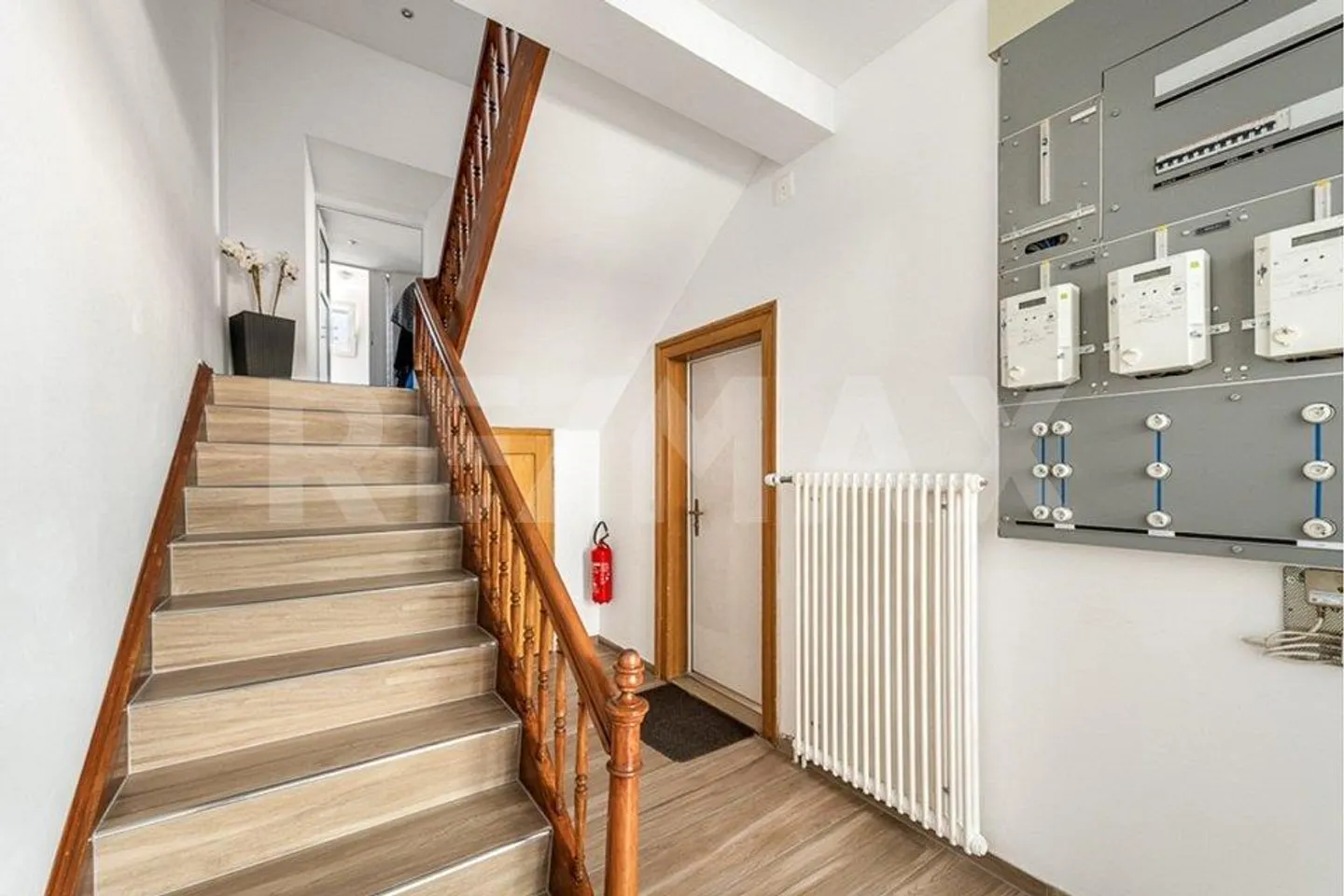 Mehrfamilienhaus in Glarus - Foto 8 von 13