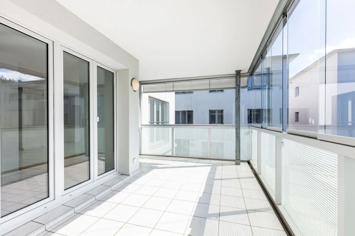 Appartement lumineux de 4,5 pièces - Photo 10 sur 12