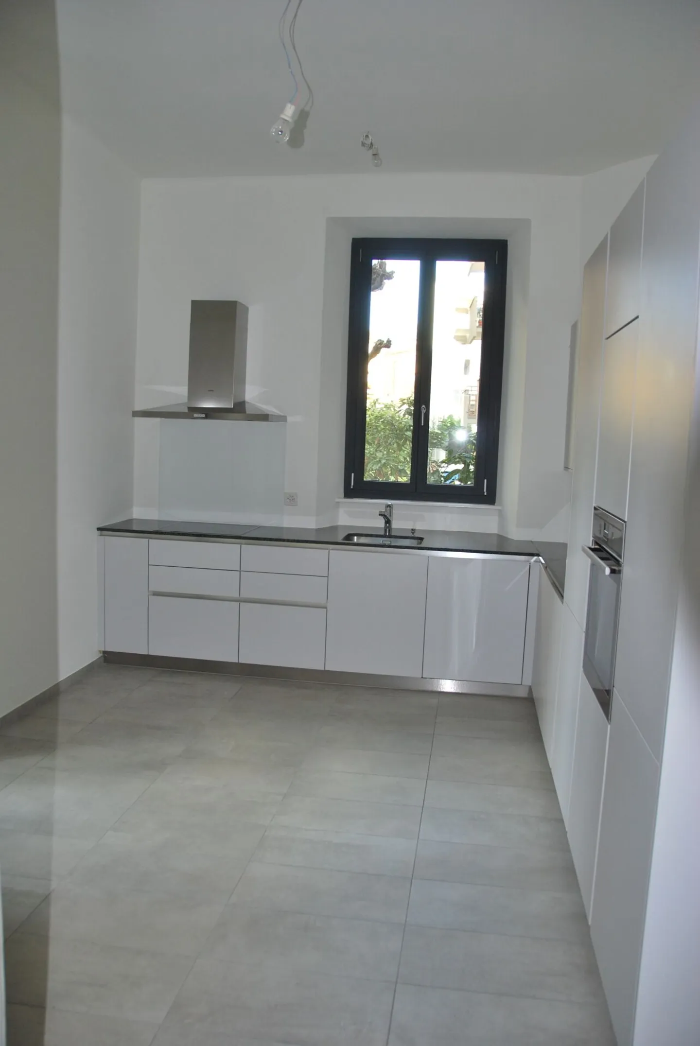 Mietwohnung im Erdgeschoss erhöht - Foto 4 von 9