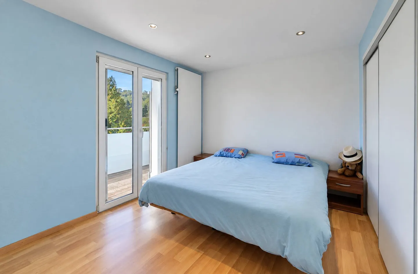 Flexible Family Home in Penthalaz - Photo 5 of 13