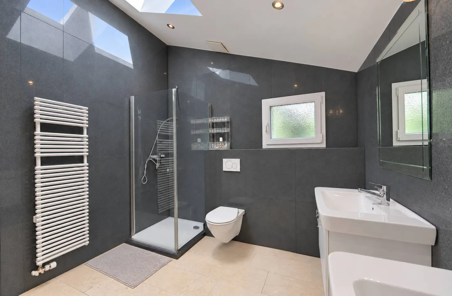 Flexible Family Home in Penthalaz - Photo 9 of 13