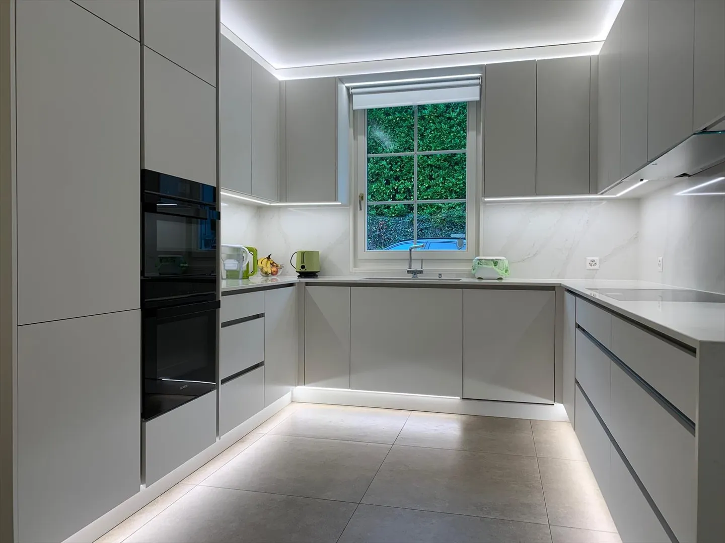 Semi-Detached House 6 Rooms - Photo 3 of 8