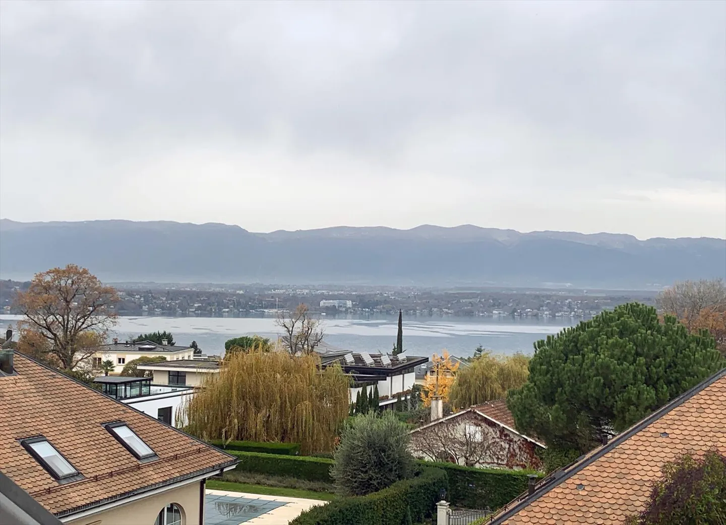 Semi-Detached House 6 Rooms - Photo 8 of 8