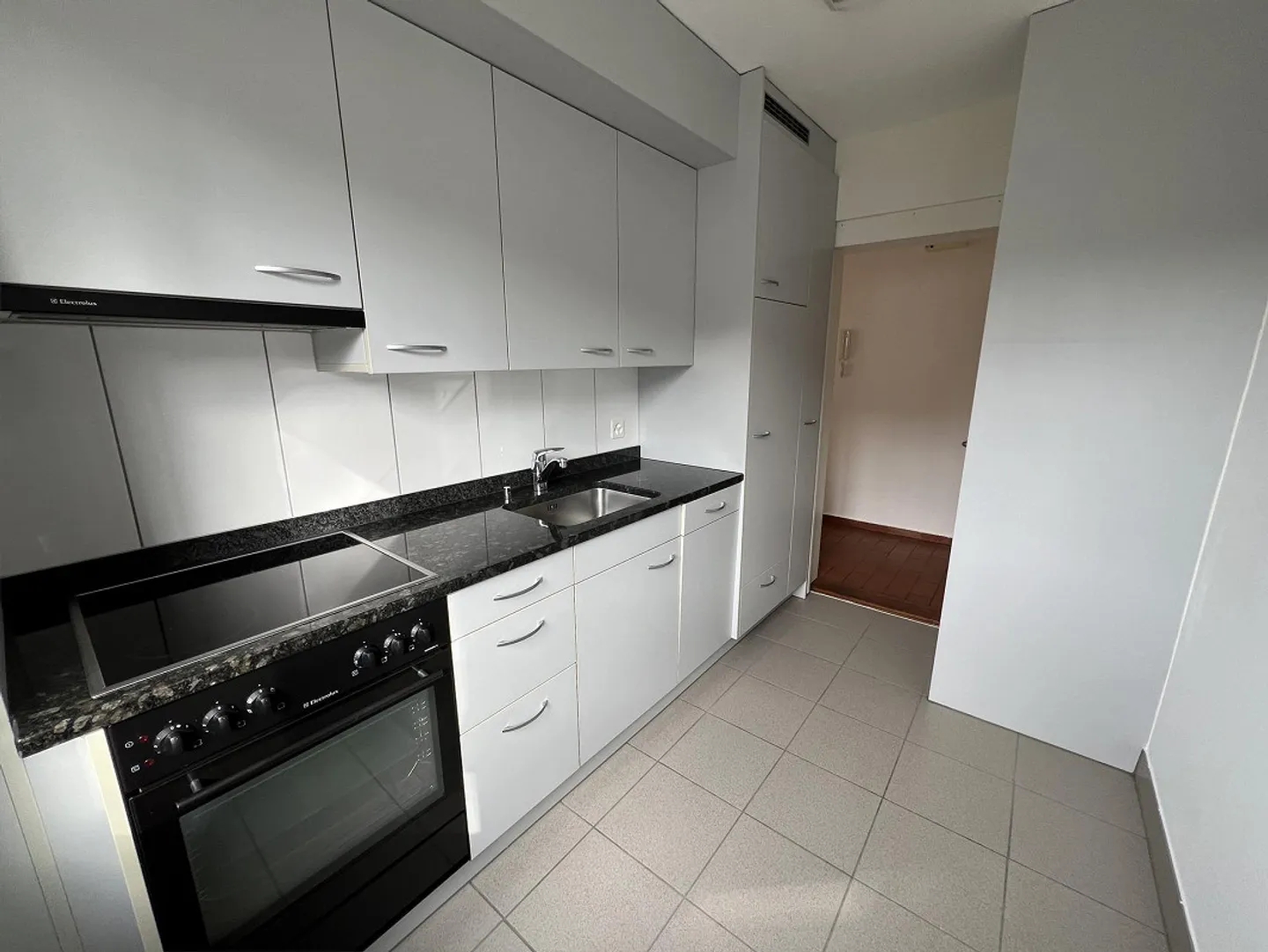 Appartamento singolo in una posizione vantaggiosa - Foto 3 di 7