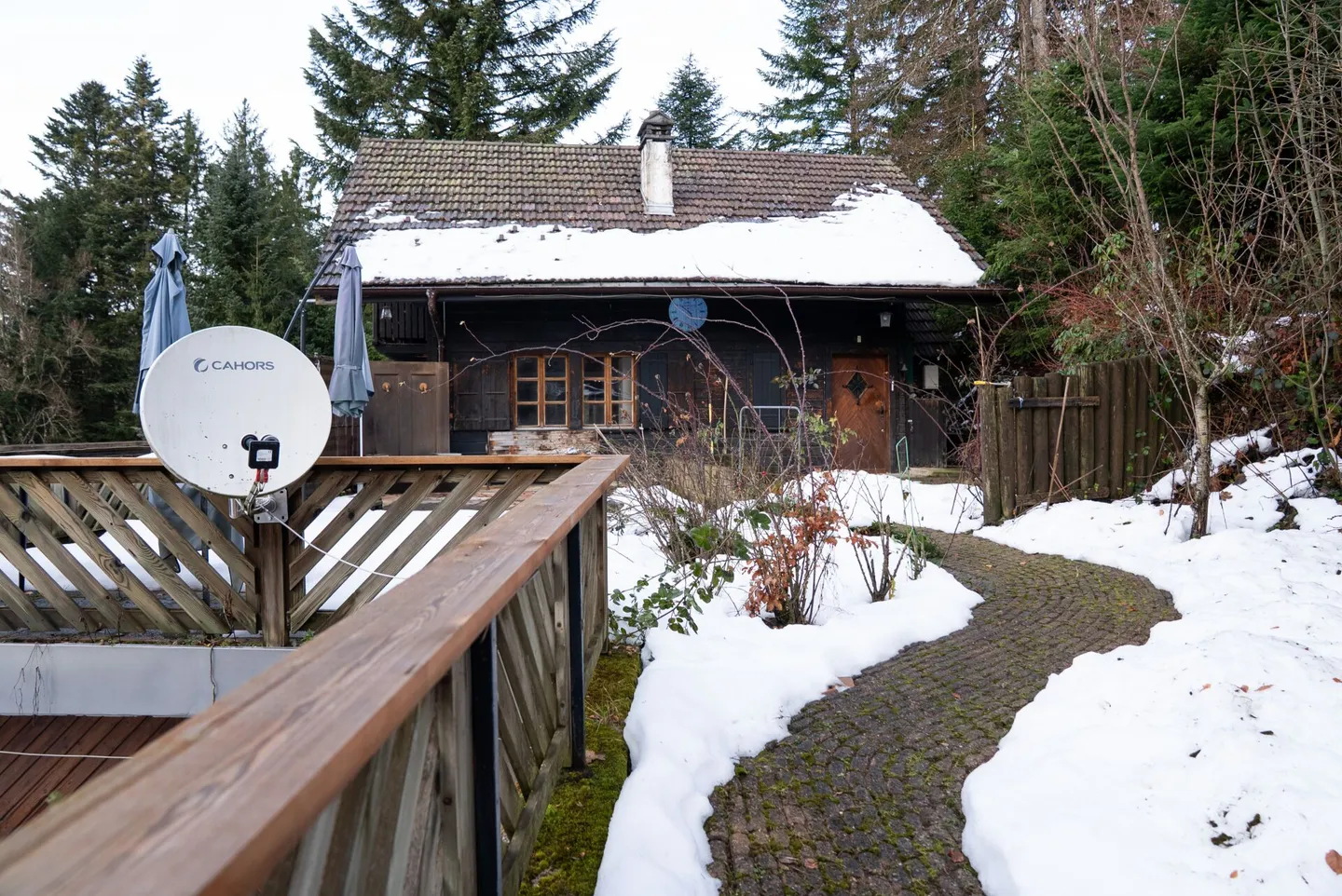 Bellissimo chalet ai margini della foresta a Paccots! - Foto 7 di 10