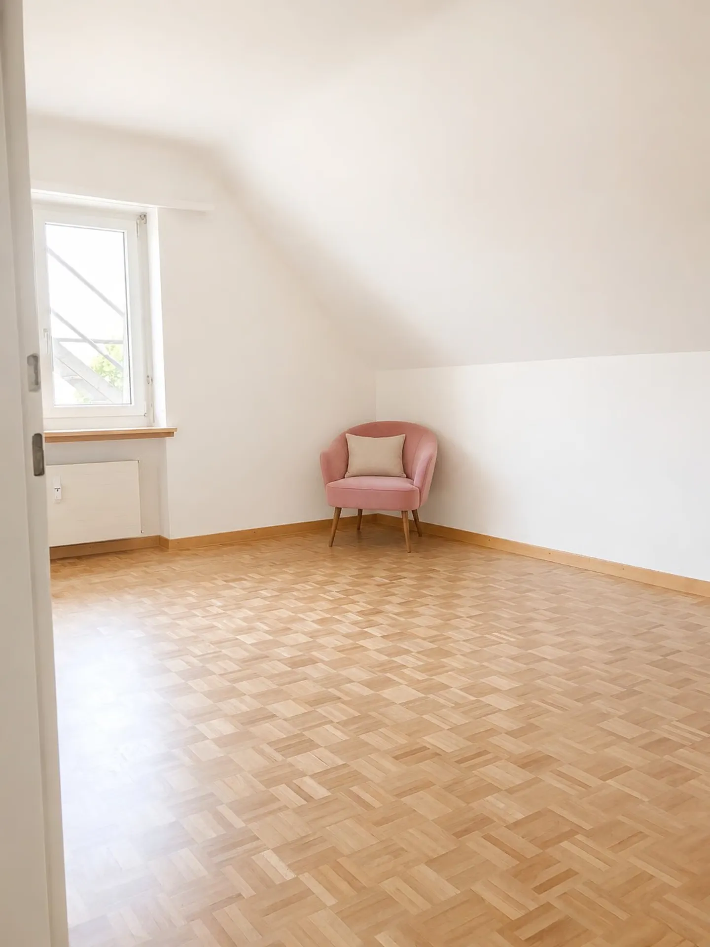 Penthouse with Gallery - Photo 10 of 15