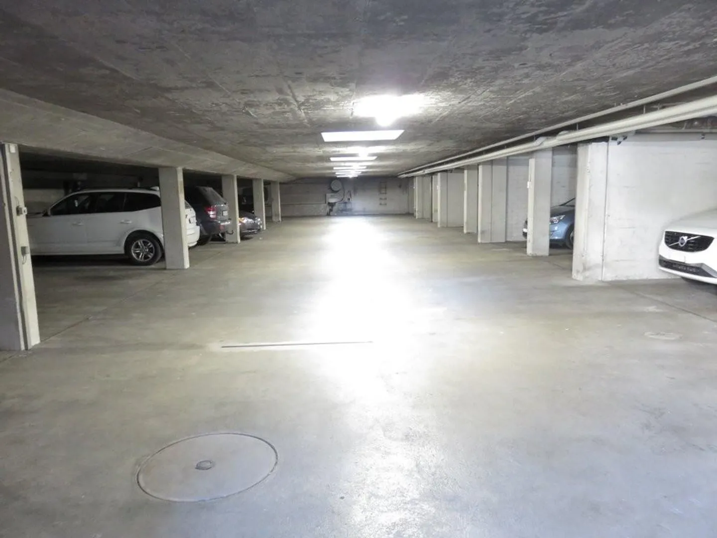 Posto auto nella Länggasse - Foto 2 di 2