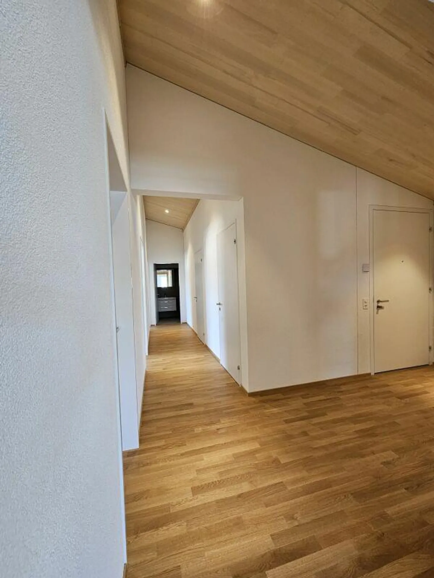 Neuwertige 4.5 Zimmer-Wohnung im Zentrum von Appenzell - Photo 1 sur 8