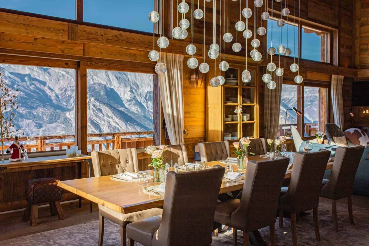 Chalet for sale - Photo 4 of 13