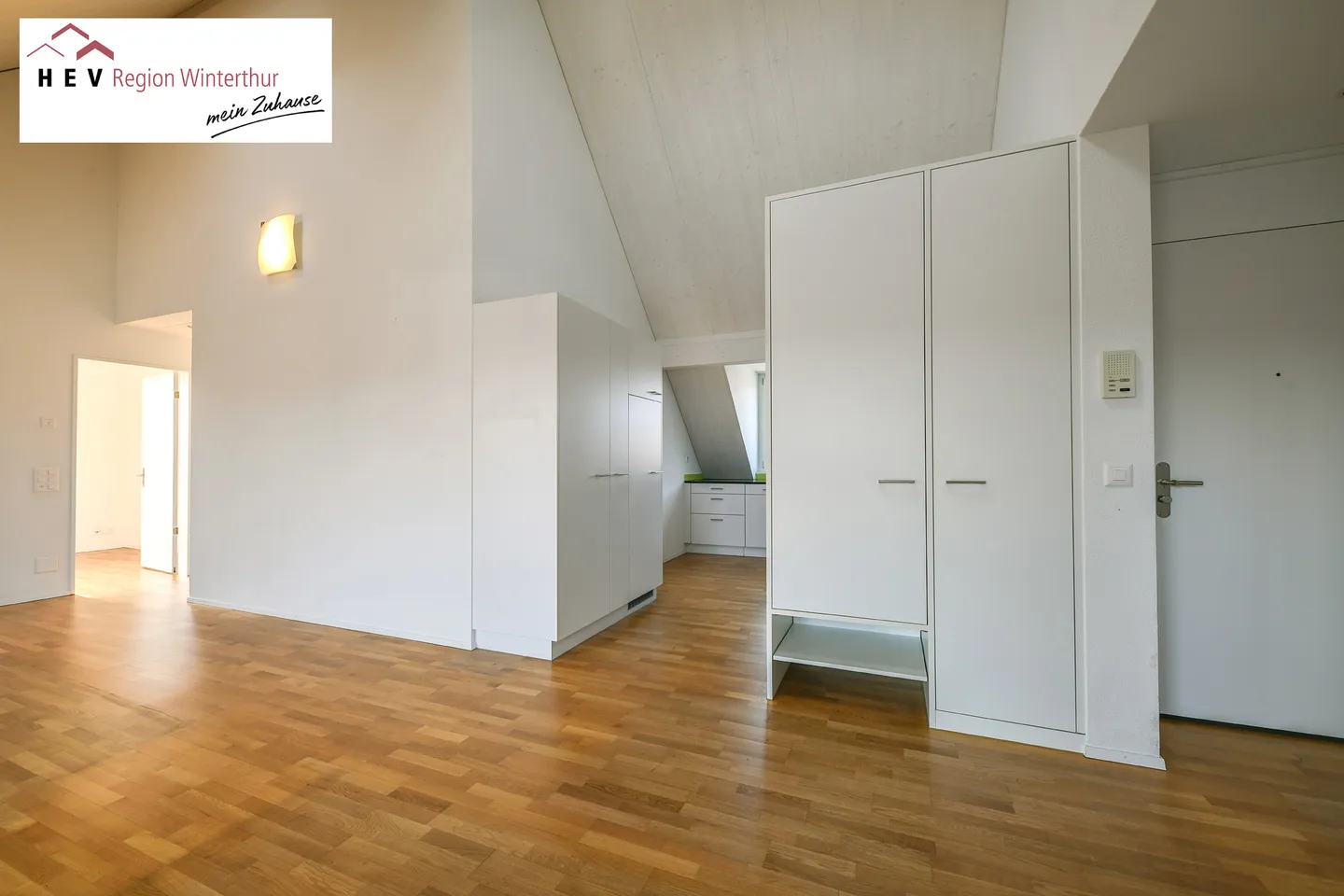 Incantevole Dachwohnung a Hettlingen - Foto 1 di 11