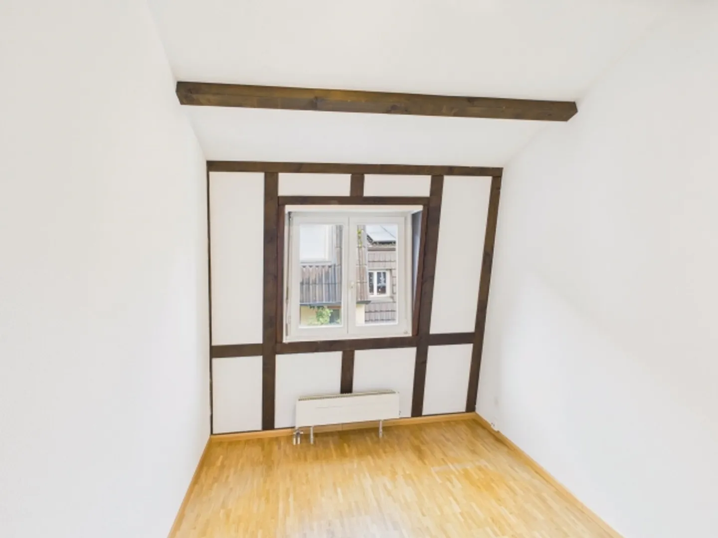 Maison de famille en coin charmante et spacieuse dans un emplacement recherché à Allschwil - Photo 7 sur 13