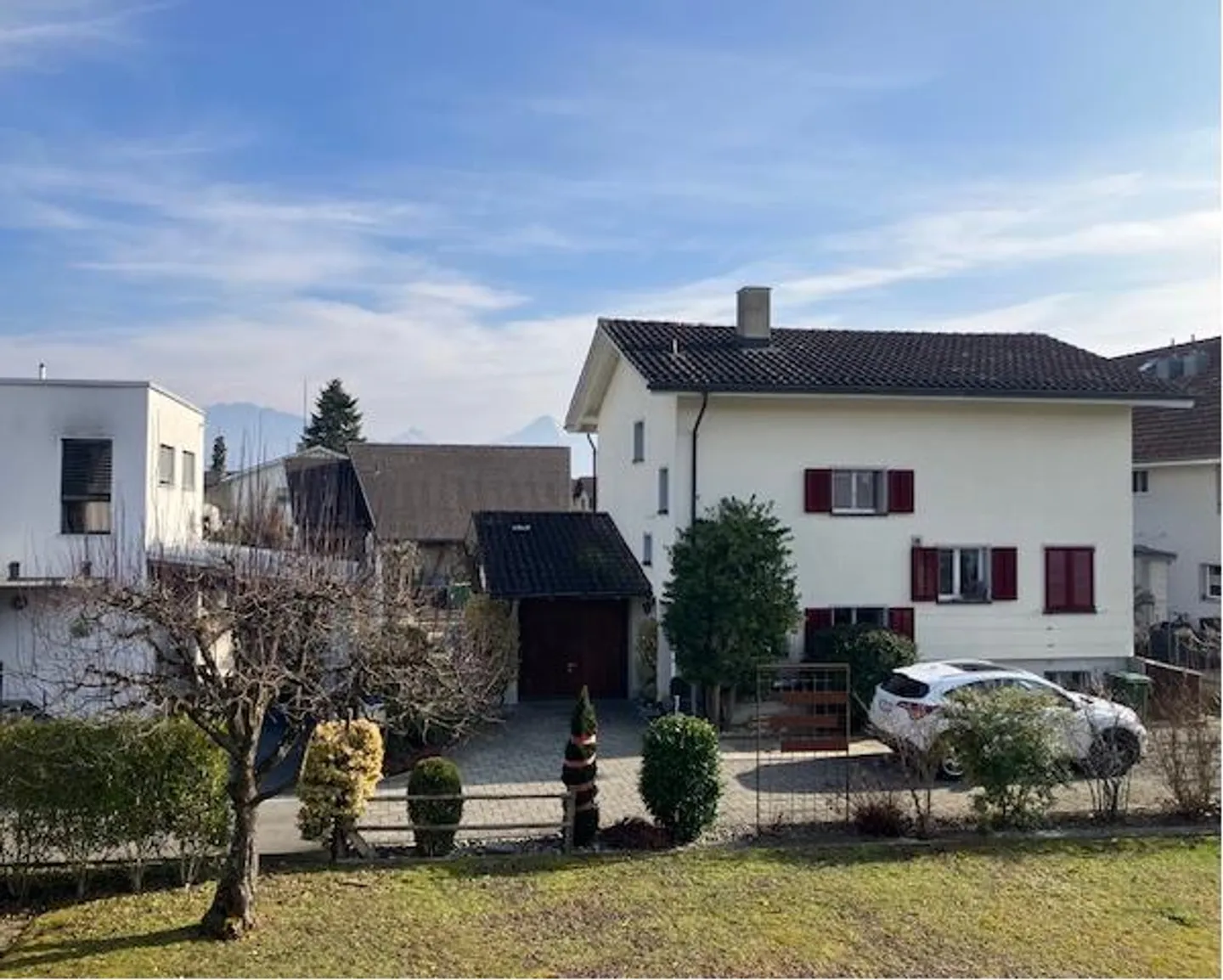 Primo affitto dopo la ristrutturazione con standard di proprietà e vista sulle montagne - Foto 4 di 8