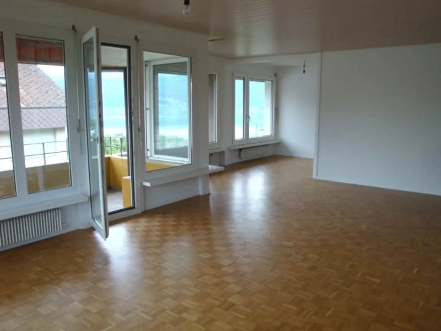 4.5-room apartment in Gerolfingen - Photo 2 of 8
