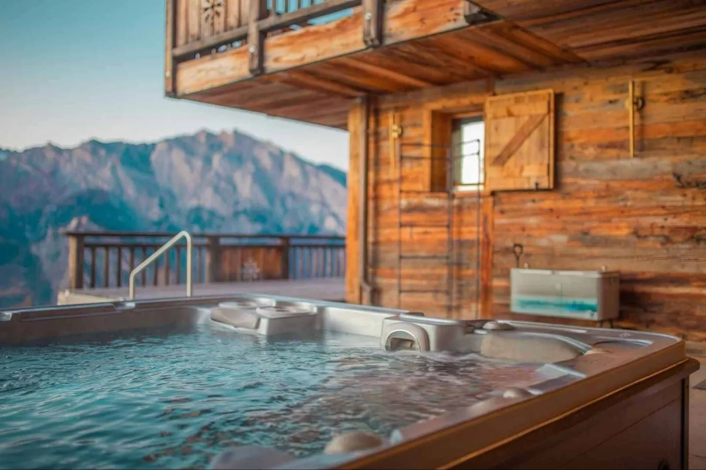 Chalet for sale - Photo 11 of 13