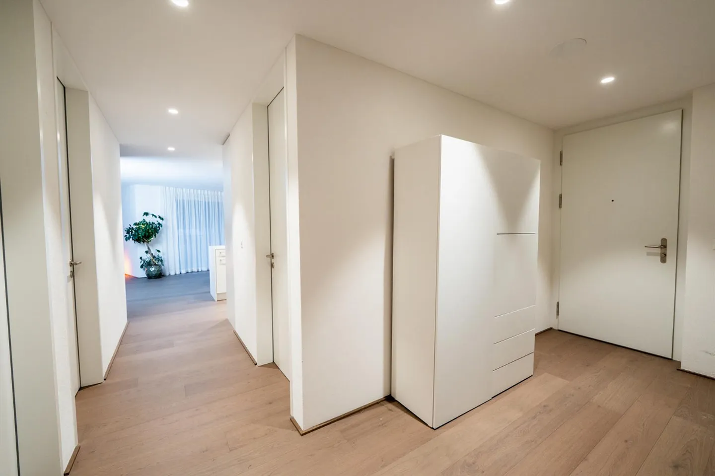 Moderno appartamento di nuova costruzione di 4.5 locali in una posizione privilegiata - Foto 2 di 8