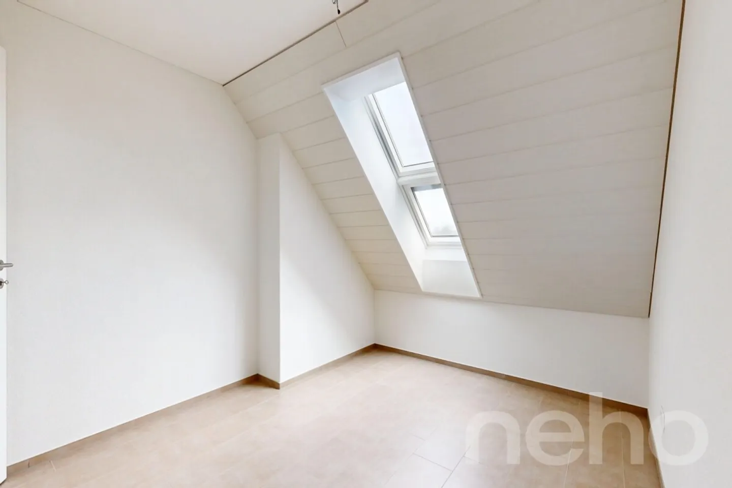Modern 4.5-Z' Apartment in Quiet Area - Photo 7 of 12