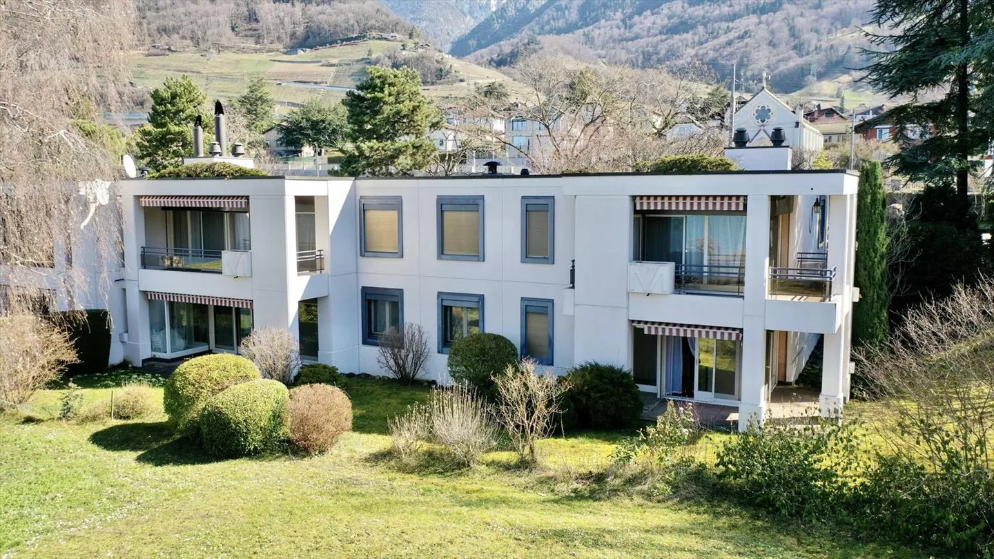 Opportunità, 4 appartamenti da ristrutturare in riva al lago - Foto 13 di 13