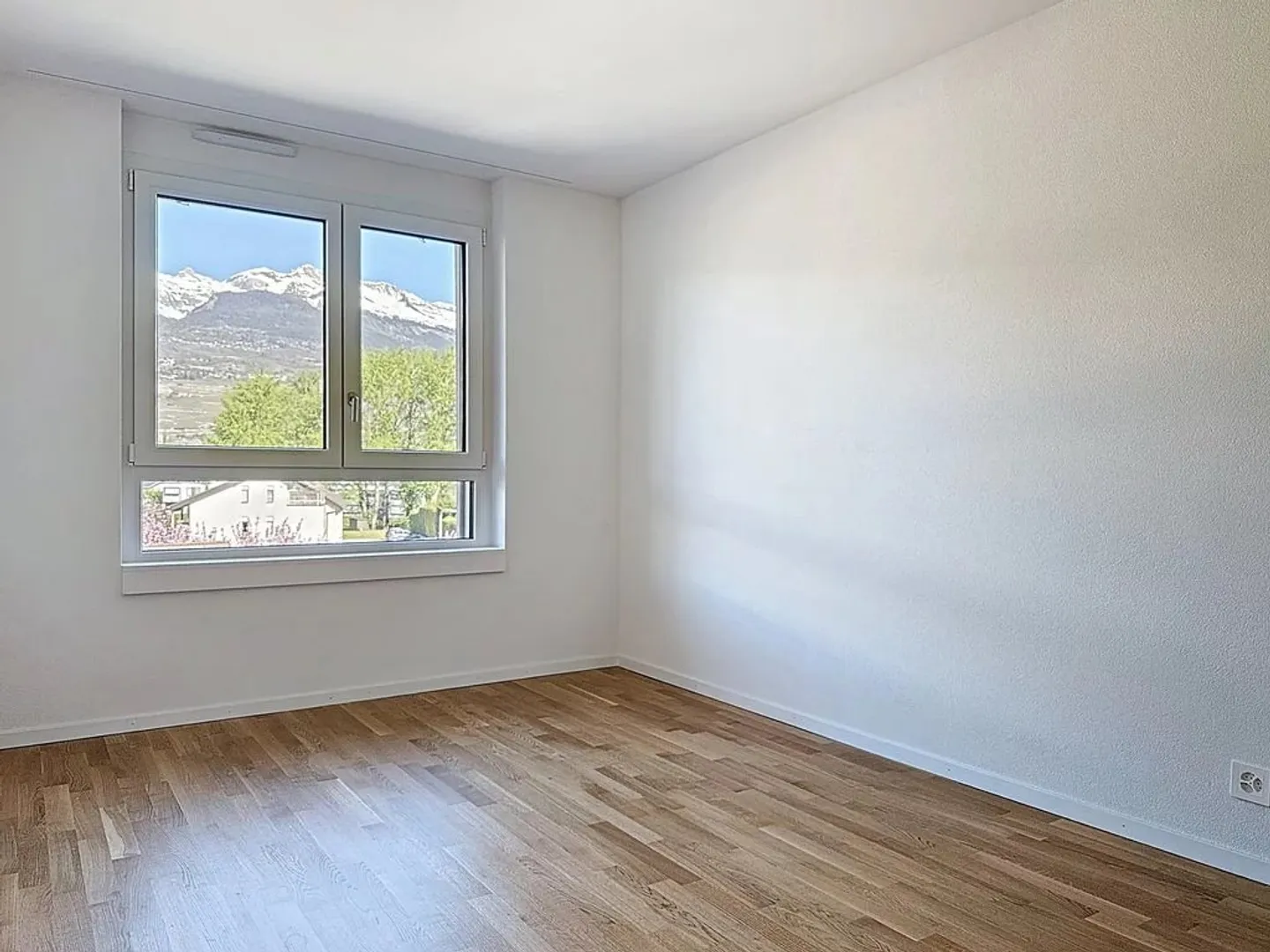 Charmante 3.5 Zimmer Wohnung - Foto 4 von 9