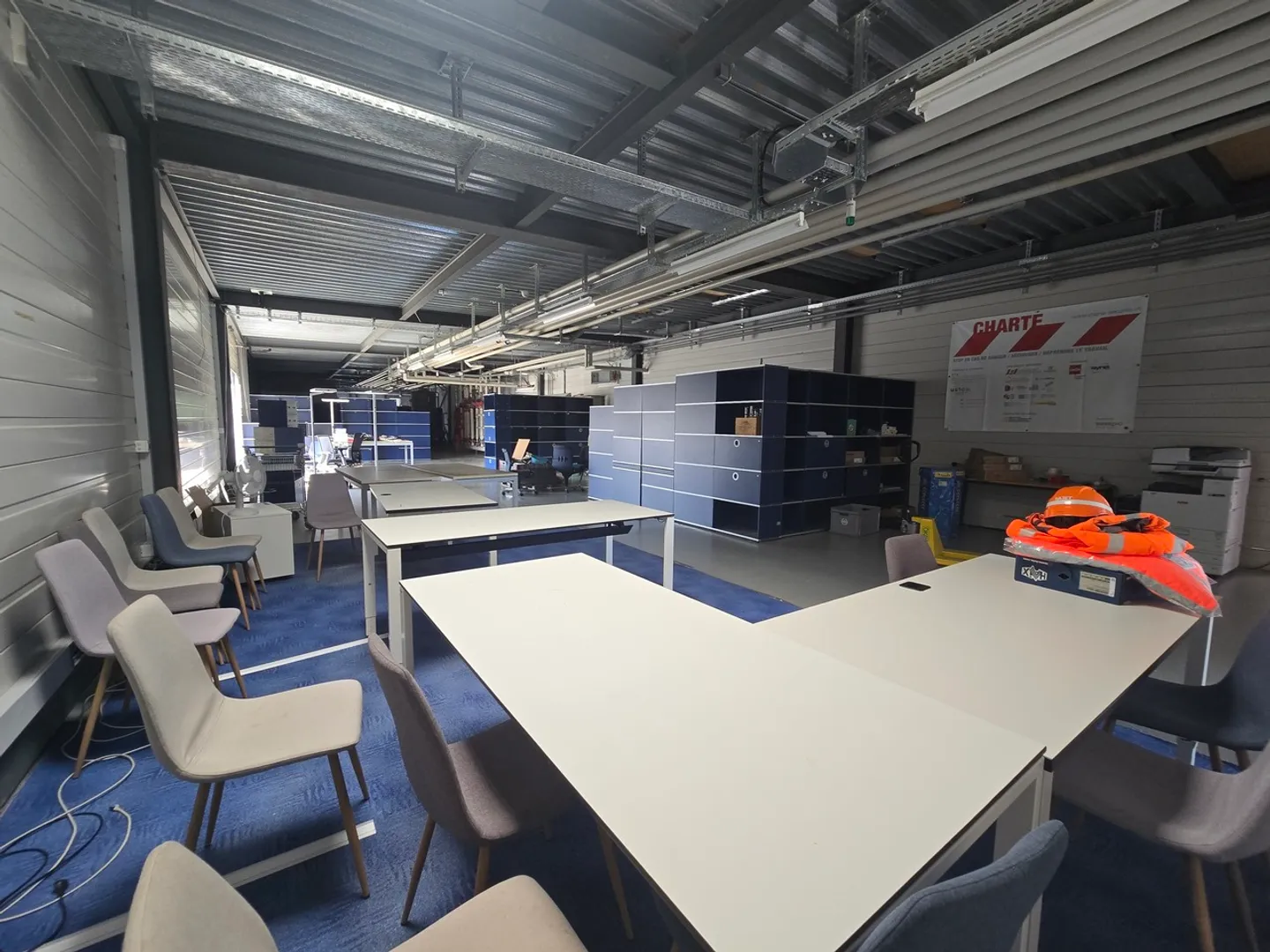 Deposito di 259m2 - Zona Industriale di Yverdon - Vicinanza all'autostrada - Foto 3 di 7
