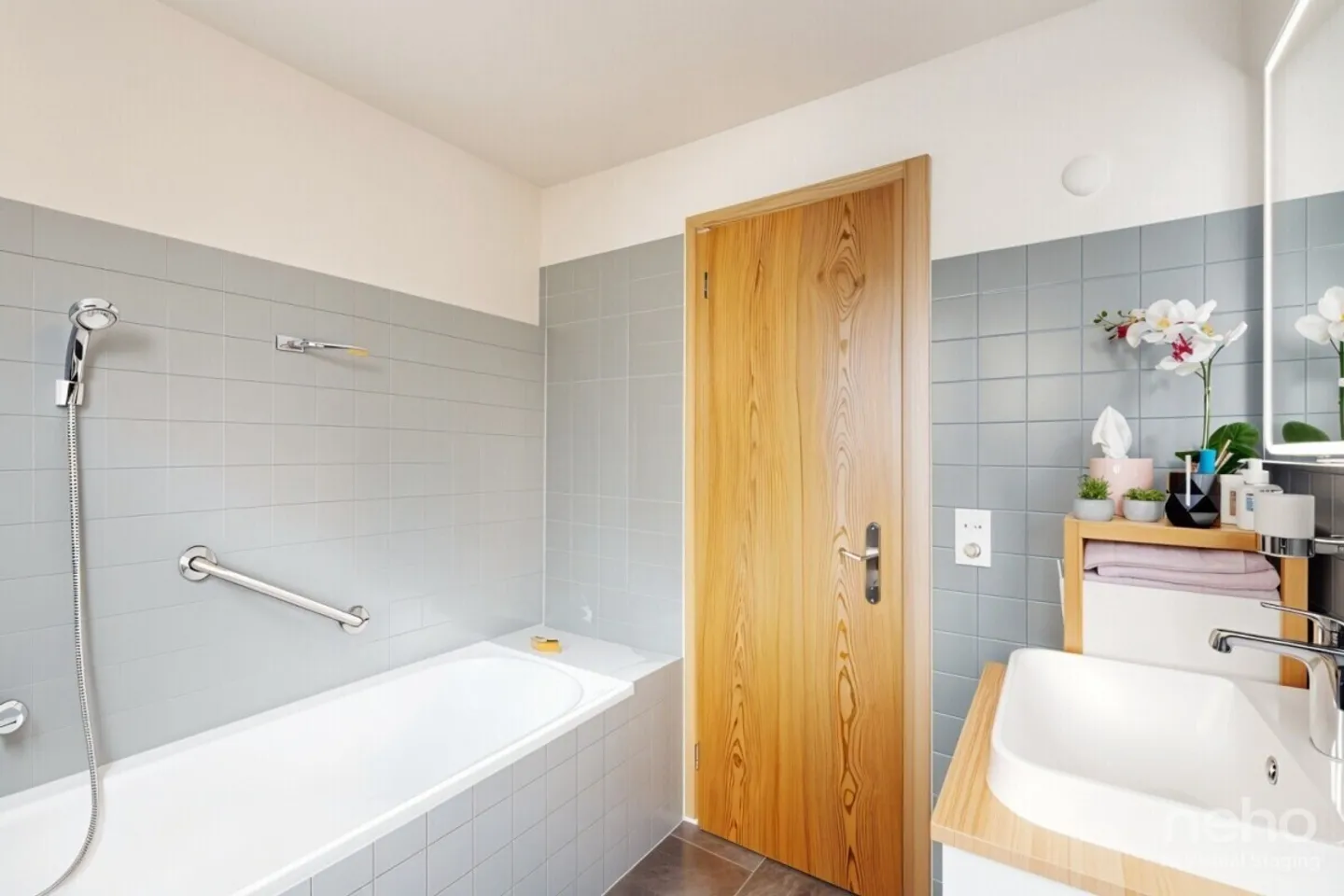 Beautiful furnished top-floor apartment with mezzanine - Photo 9 of 12