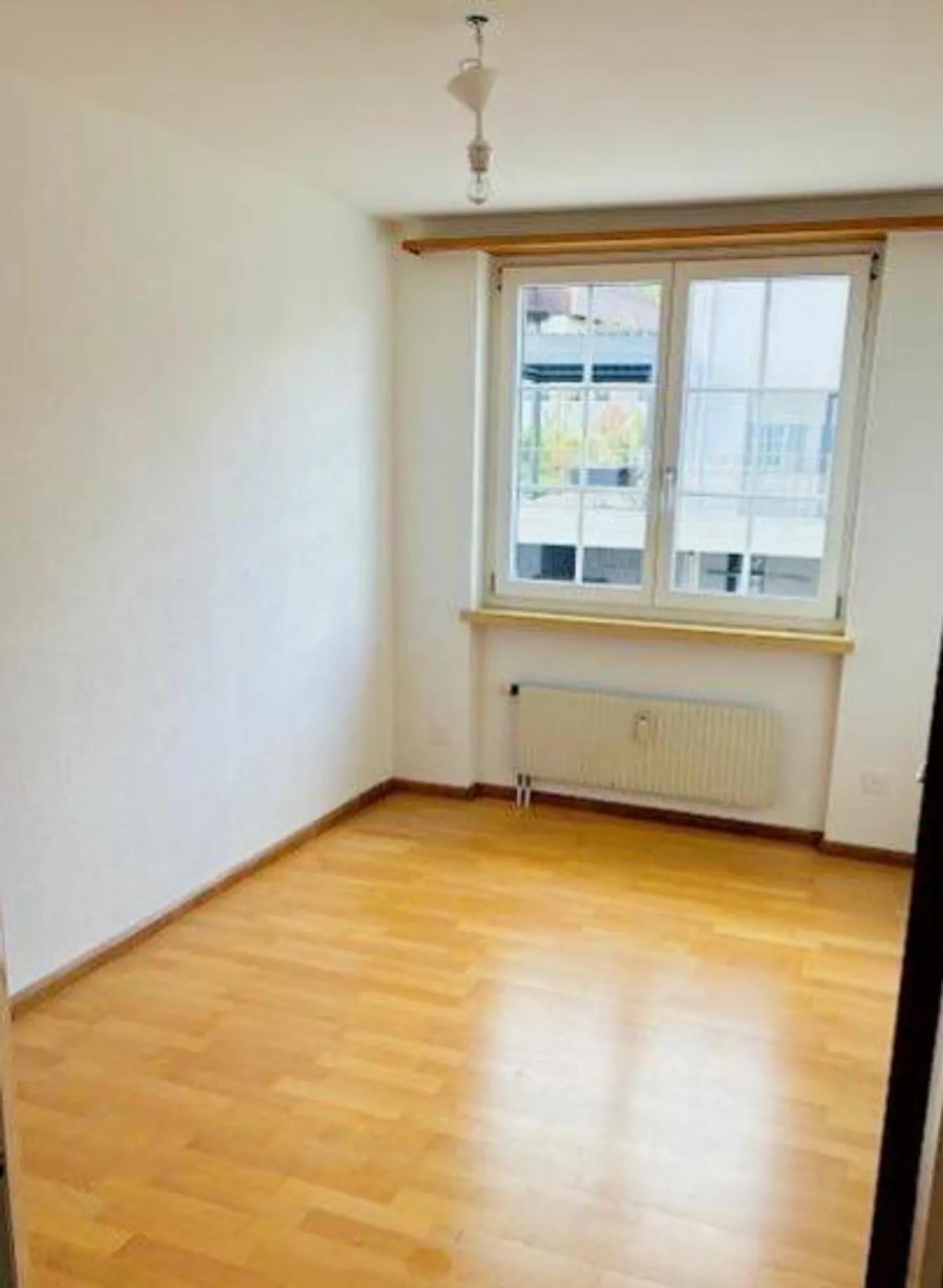 Tolle, ruhige Wohnung mit grossem Balkon - Foto 11 von 14