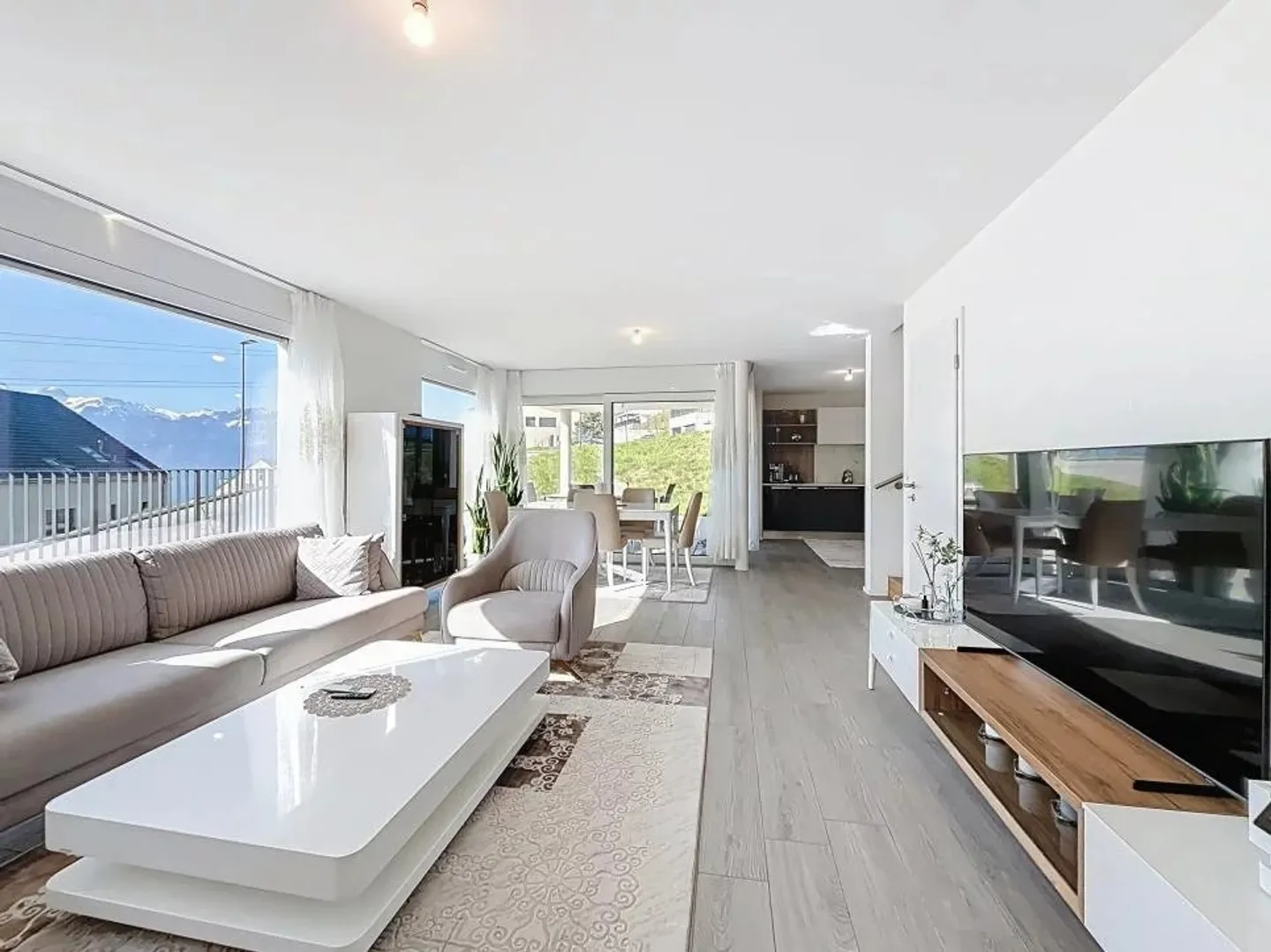 Bella villa individuale con 4,5 camere! - Foto 1 di 11