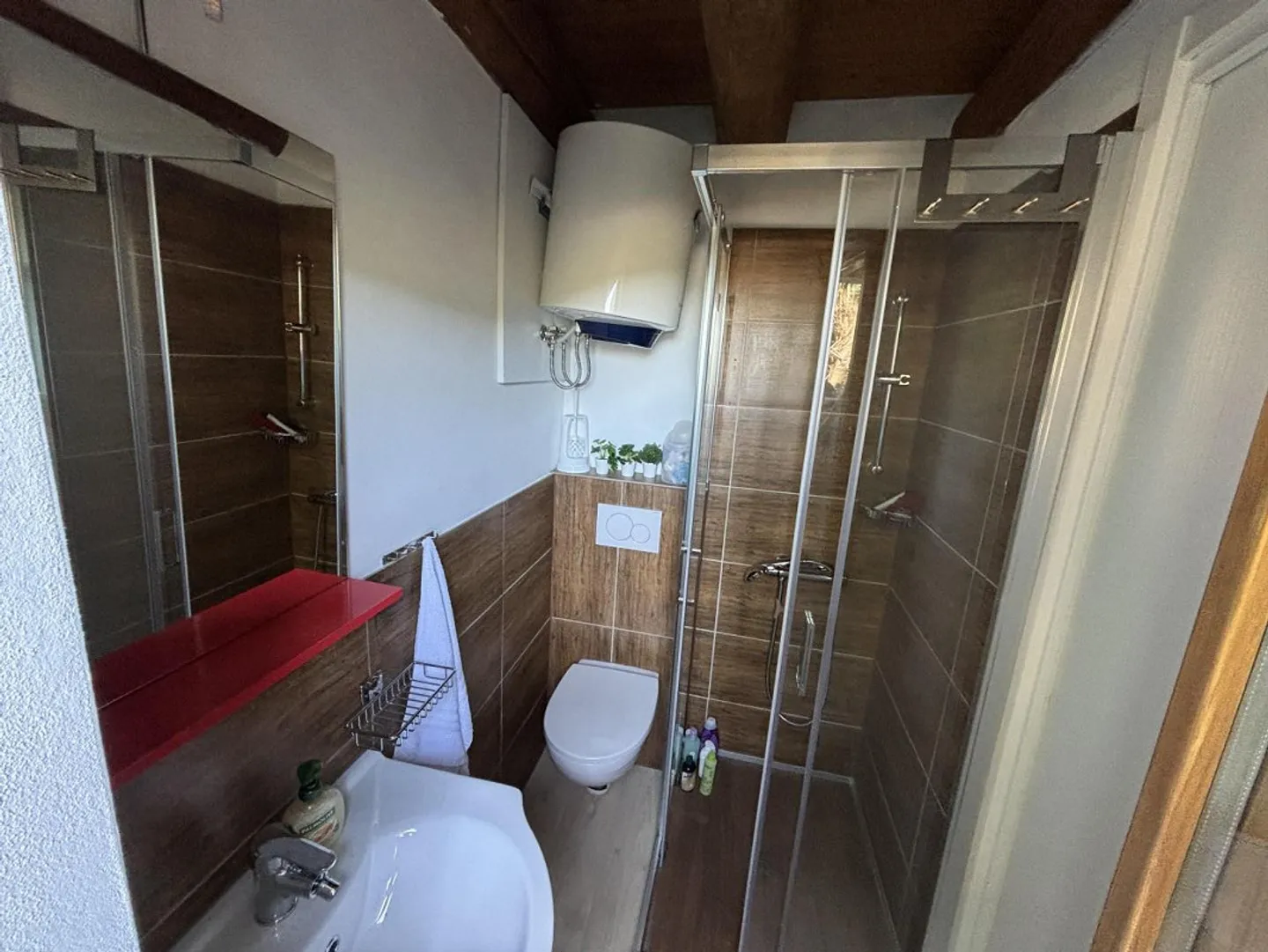 Casa di 2 locali molto tranquilla, soleggiata con bella vista. - Foto 11 di 24